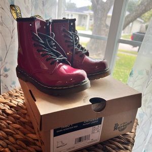 Dr. Martens Toddler Girl 8 cherry 🍒 red